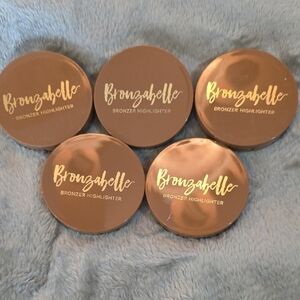 Belle by Kim Gravel Bronzabelle Bronzer Highlighter